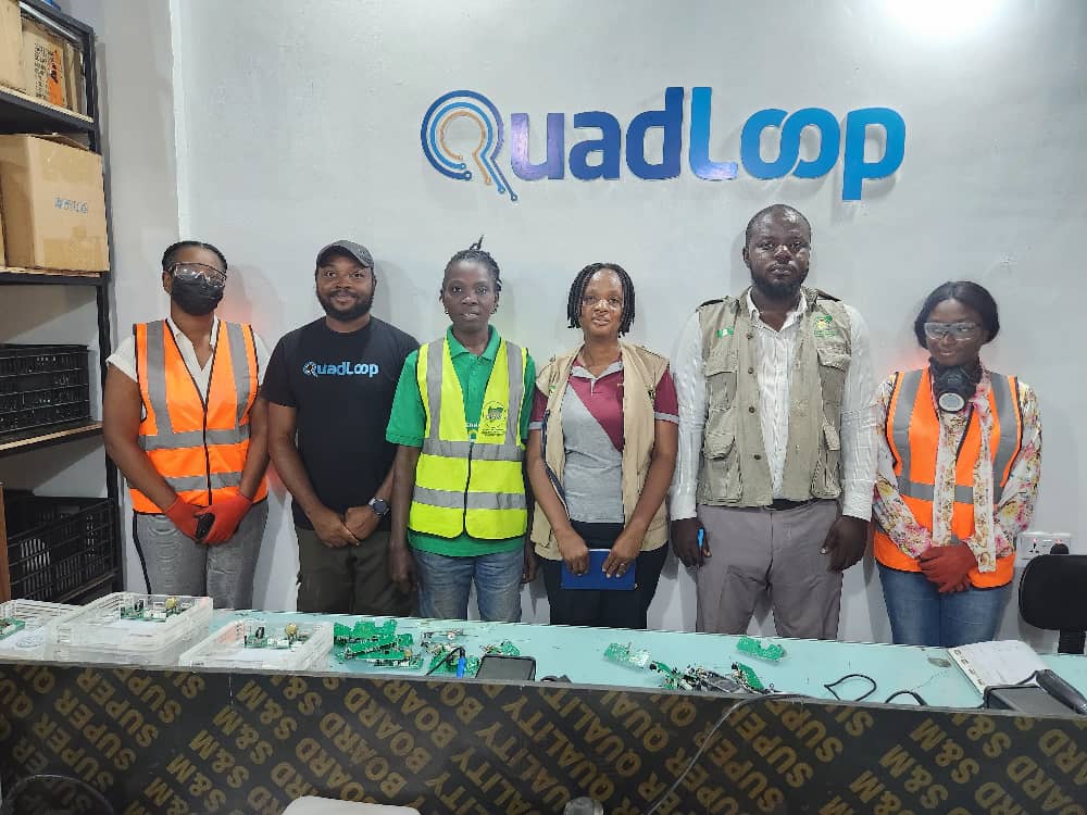 Quadloop team members and collaborators in a circular-energy workshop.